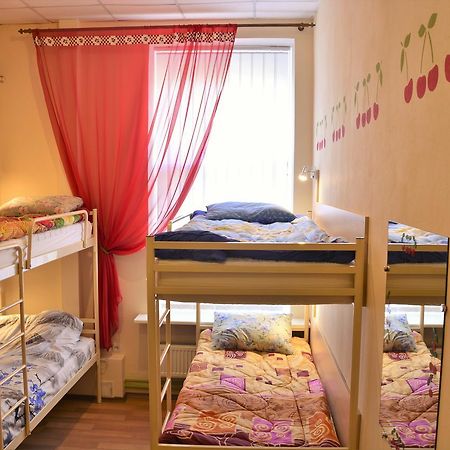 Vishnya Hostel Dnipro Exteriör bild