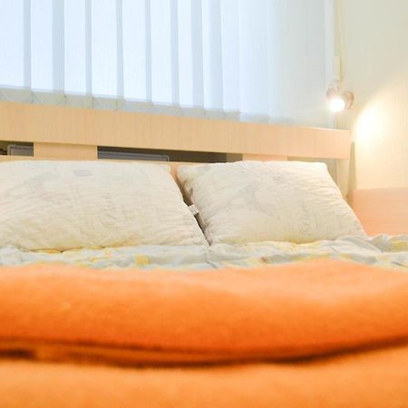 Vishnya Hostel Dnipro Exteriör bild